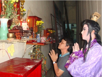 Thủ tục về nhà mới khi mượn tuổi làm nhà