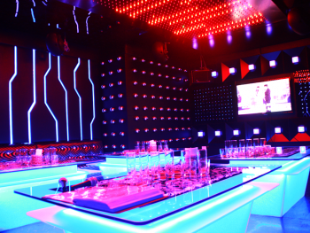 THIẾT KẾ BAR – VŨ TRƯỜNG